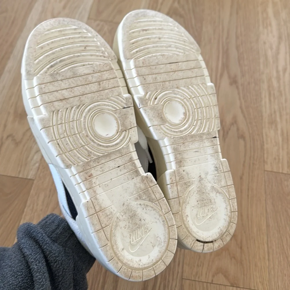 Nike Dunk Low Disrupt - Picture 5 of 5